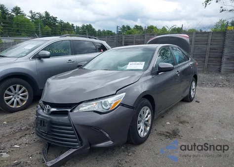 2015 Toyota Camry Le/Se/Xle/Xse from USA, damaged, VIN 4T4BF1FK4FR453000